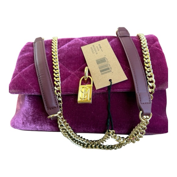 Steve Madden Rich Fuchsia Velvet Lock Shoulder Bag with Chain strap NWT - Picture 13 of 16